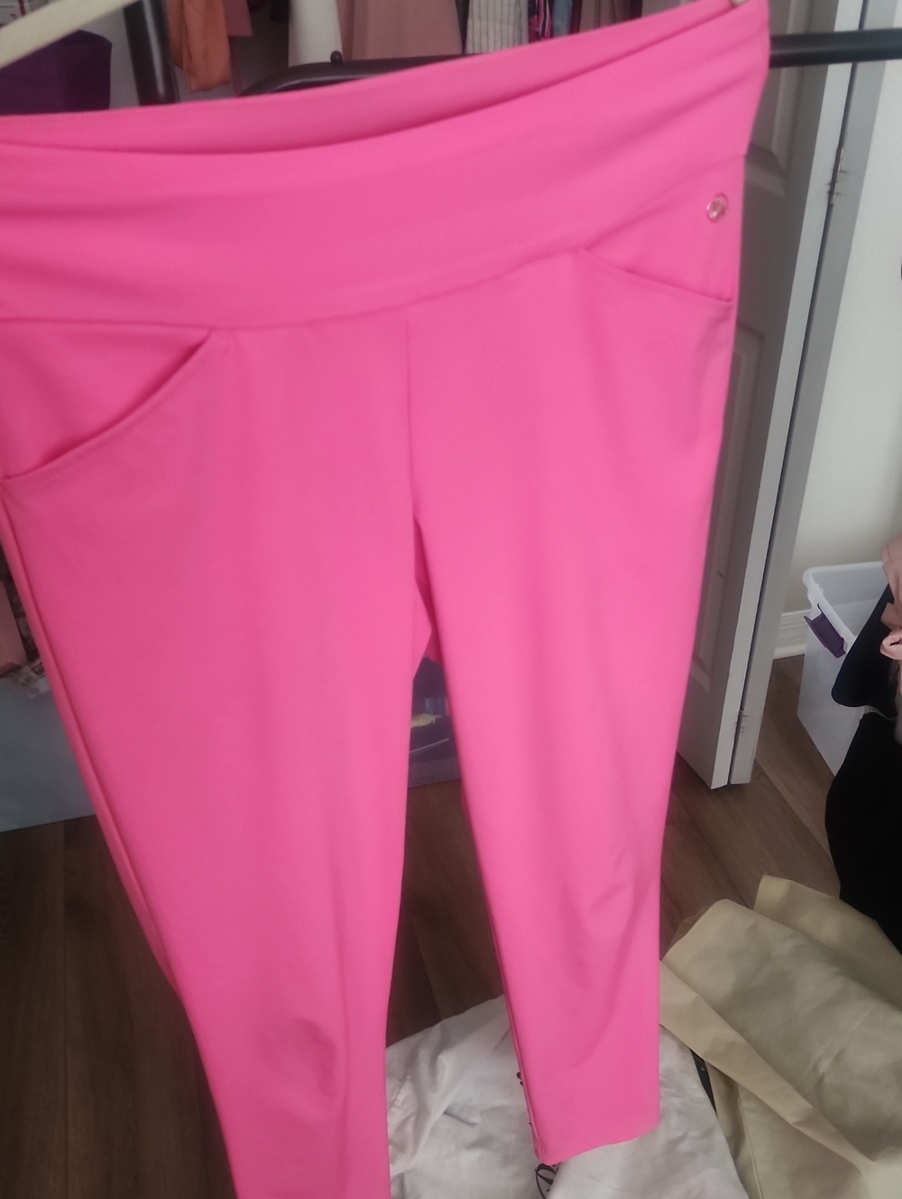 LP W Sz 8 Corso Bright Pink Luxletic Golf Pants